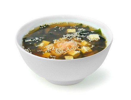 Горячий суп суп мисо-сяке