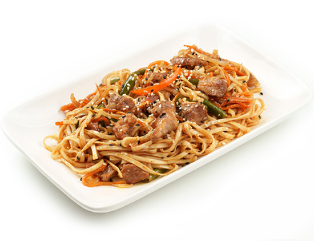 Горячая лапша вок лапша вок: удон со свининой